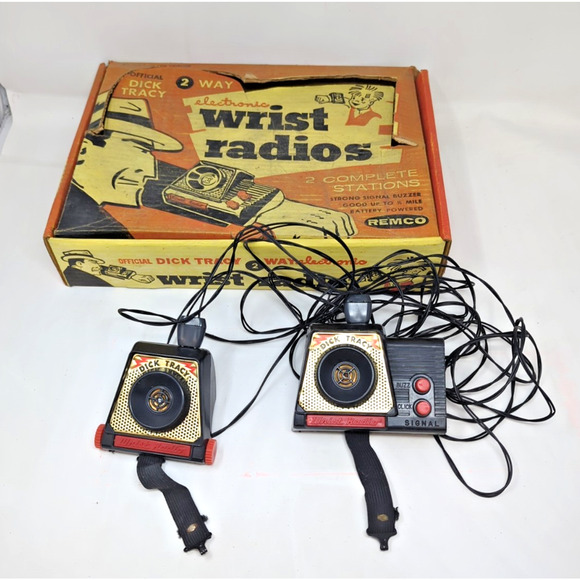 Remco Dick Tracy 2 1950’s Way Electronic Wrist Radios – Original Box fast ship - Picture 1 of 6